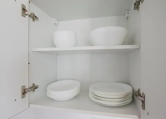 Tolstov - With Balcony - 25 Min Messe Dus アパート ドゥイスブルグ