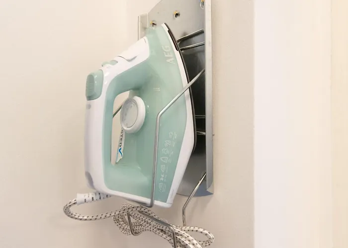 Tolstov - With Balcony - 25 Min Messe Dus