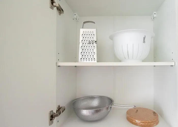 Tolstov - With Balcony - 25 Min Messe Dus アパート ドゥイスブルグ