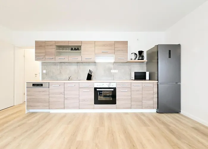 Tolstov - With Balcony - 25 Min Messe Dus ドゥイスブルグ