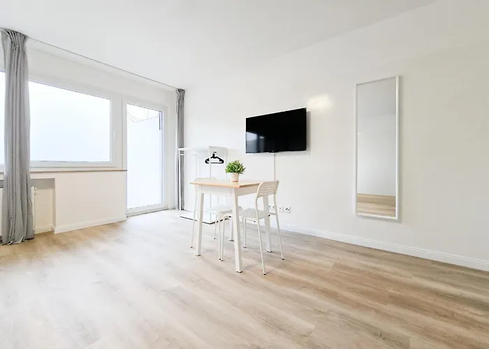 Tolstov - With Balcony - 25 Min Messe Dus * ドゥイスブルグ