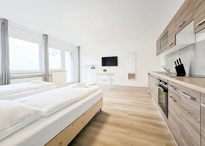 アパート Tolstov - With Balcony - 25 Min Messe Dus *